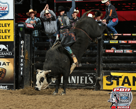 during the first round of the Des Moines Built Ford Tough Series PBR. Photo by Andy Watson/Bull Stock Media. Photo credit must be given on all use.
